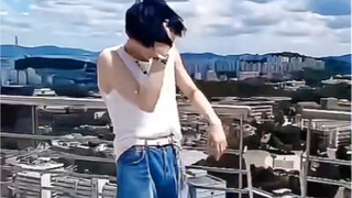【TXT】รันจุนนีใต้กล้องโทรทรรศน์ล้านเลนส์อันงดงามของคังมี