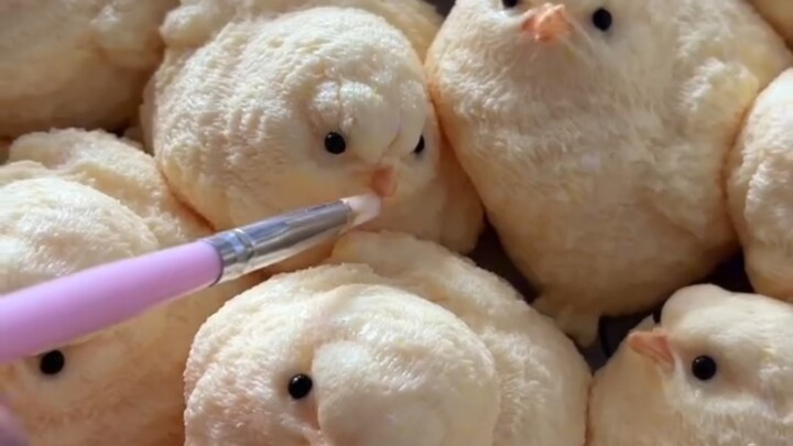 ลูกน้อย หนูเป็นลูกไก่น้อยที่น่ารักมาก