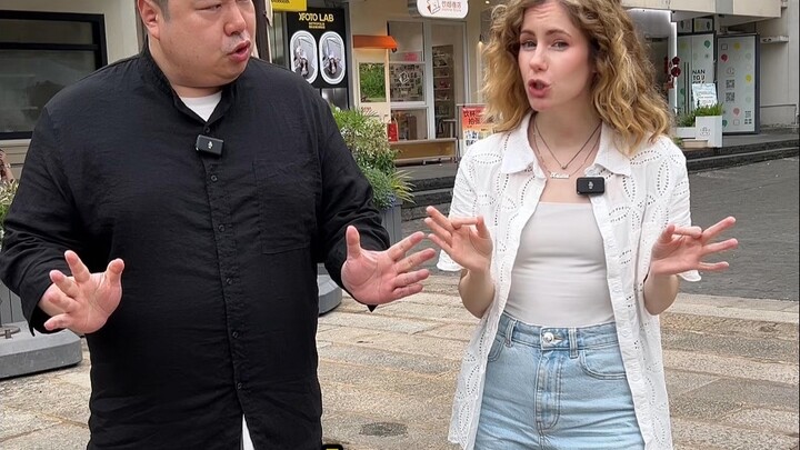 Today I studied pronunciation with my “Trump”-themed English teacher!!! Does my pronunciation sound 