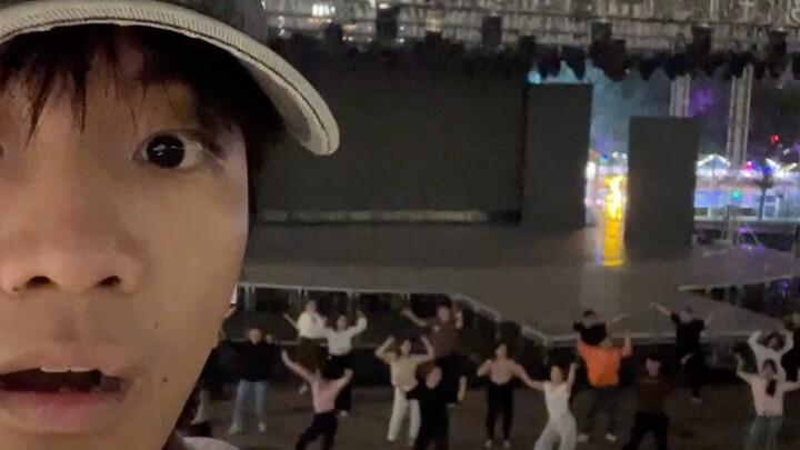 Kpop打入中老年市场的证据有：