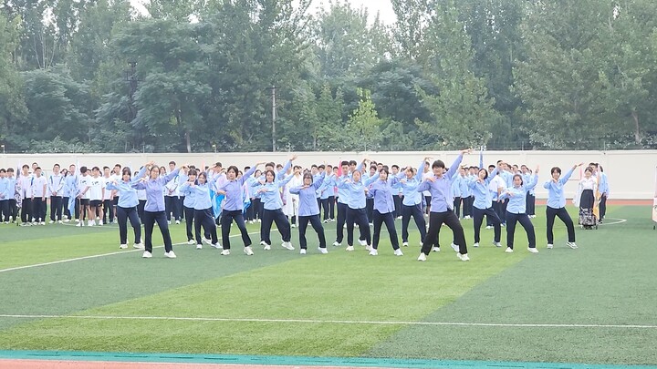 【sangat pemalu】Pertunjukan pembukaan upacara olahraga SMA Percobaan Provinsi Shandong (dengan sudut 