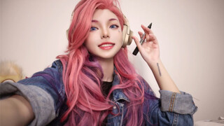 مرحبًا، اسمي سيرافين، وأنا أيضًا في المحطة ب.
