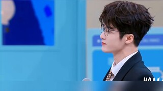Đây chính là phiên bản cưng chiều của “tình cờ đi ngang qua” | Anh Đường, khóe miệng anh bị sao vậy,