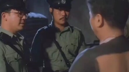 Quần áo này quả thực hơi đặc biệt.