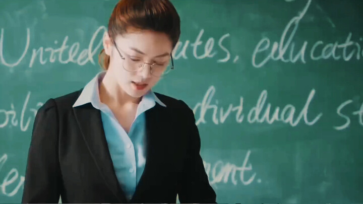 Cara pria lurus Zhao Jia Di mendekati perempuan