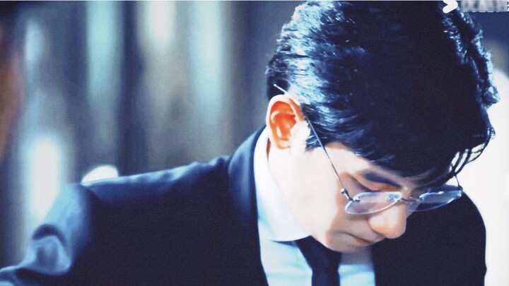 "Sự kiềm chế độc đáo"