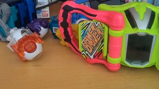 [Lottery inside!] Unboxing of 100,000 yen second-hand store lucky bag!