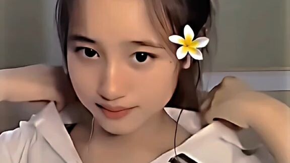 seneng kan kalian yang kekgini 🤤😋💦