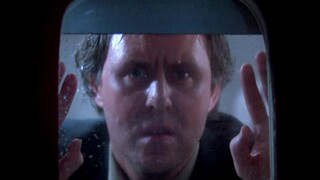 恐怖片：男子在万米高空，发现飞机窗外有怪东西，看清后吓得大叫！【科幻Fans】电影《阴阳魔界》