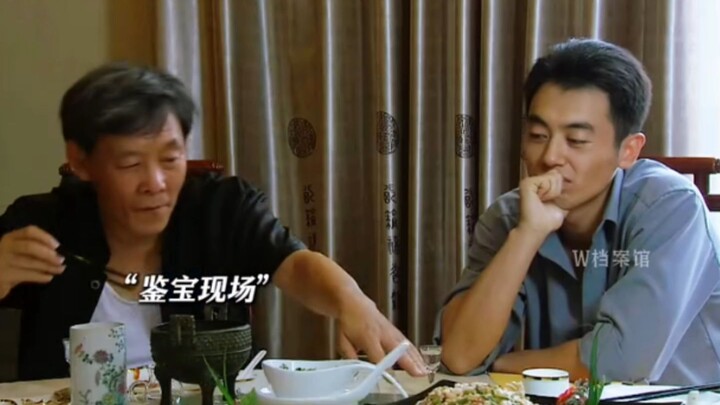 Just take one look; any more and you’ll give yourself away.