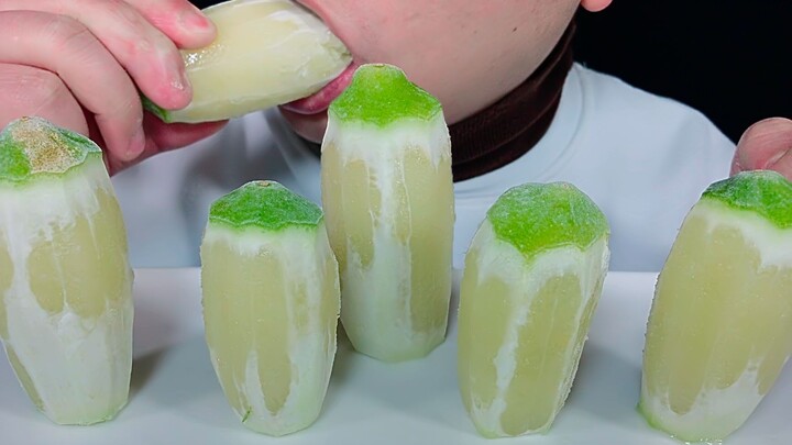 Eat frozen seedless perfume lemons and listen to the sound of frozen seedless perfume lemons!