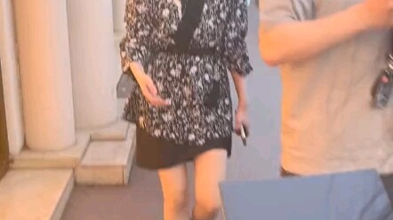 Mình cũng rất muốn tình cờ gặp IU trên phố, Lee Ji-eun xinh quá đi!