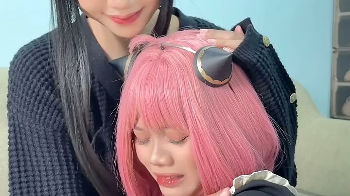 COSPLAY ANIME DI SUNTIK BIAR SEHAT