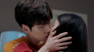 [Wei Zheming×Xu Ruohan] As expected of a married man, he is really good at kissing!!!