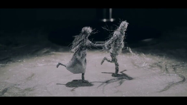 Stop-motion animation made with hair! Do you understand the story?