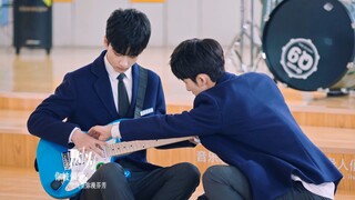 Ini baru benar-benar BL kampus asli, pasangan sungguhan tidak pernah menyentuh batas.