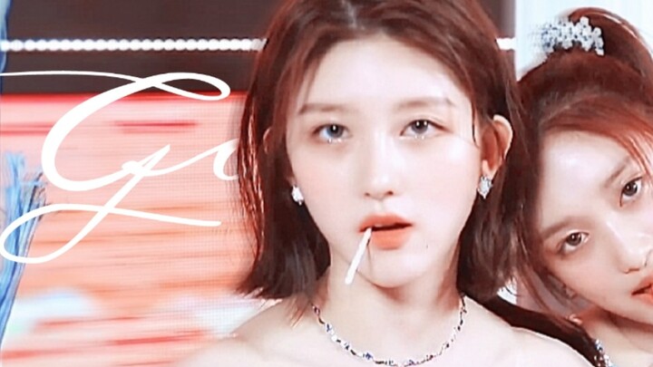 【Kim Thiên Thu】Hai bộ trang phục yêu thích nhất của tôi từ khi debut đến nay! Vô cùng tôn dáng! Sau 