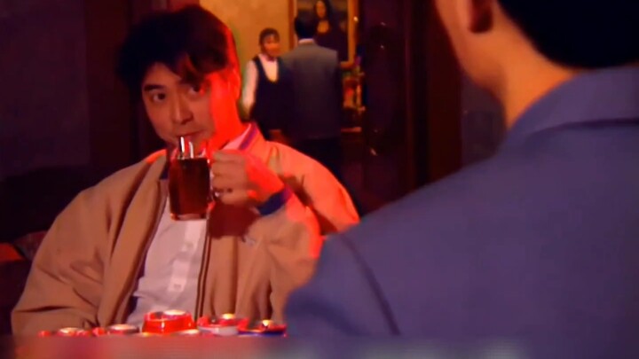 Wang Daming Sells Water-Injected Fish #MountainCityPorters