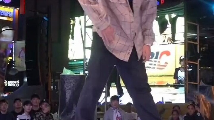 It’s so explosive, the hair is standing up, the left leg makes a pop sound, and the right leg makes 