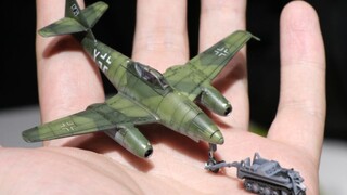 【过程向】给这么小的飞机模型喷漆好喷吗？ME262喷气式战斗机 1/144