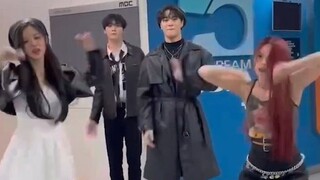 【nmixx Oh Haewon】اتضح أن تحدي الموجة الكبيرة هذا تم تصويره بواسطة Haewon