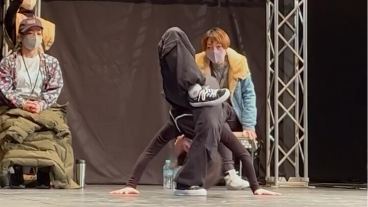 สาวนักเต้นฮิปฮอป นักเต้นฝีมือเยี่ยม ช่วงเวลาสุดเดือดของการแข่งขัน