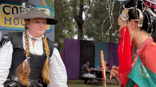 Orang asing juga bisa berbicara bahasa Mandarin, saya muncul di festival gaya kuno di luar negeri me