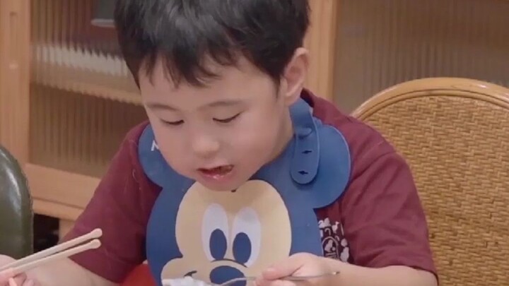 Tak ada yang lebih mengenal anak selain ibunya hahahaha