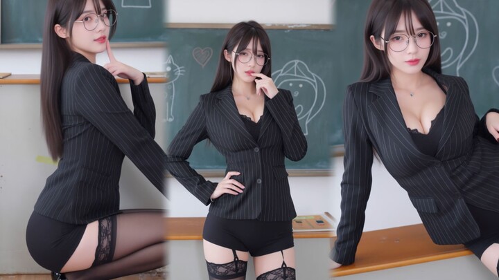 Teacher, you’re really hot~~