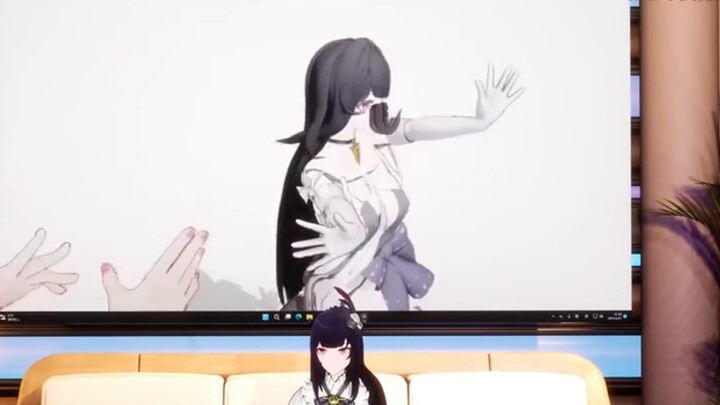 An Jing membuat janji dengan Senior Bella, tapi dia tidak peduli dengan seni bela diri dan sebenarny