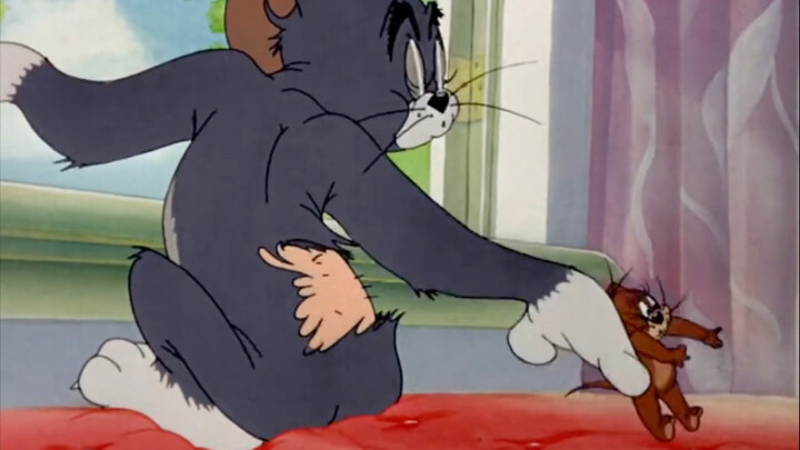 Tom was so mesmerized by the beauty that he didn't even care about losing a chunk of skin.