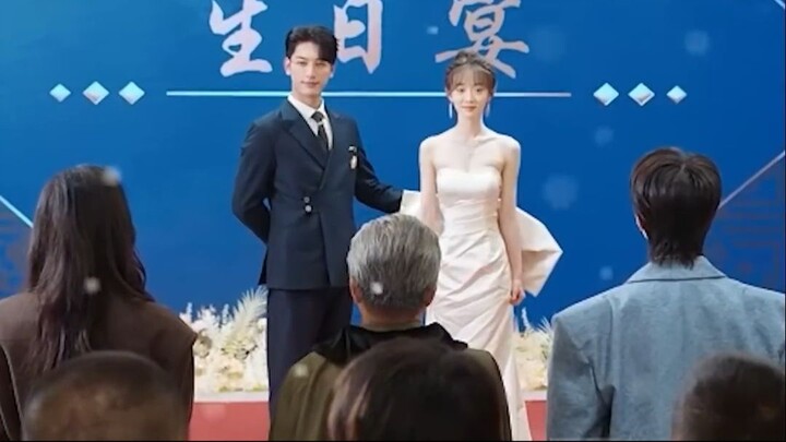 ชาติที่แล้วถูกครอบครัวทรยศ! ชาตินี้เกิดใหม่อยู่บ้านตระกูลตกอับ เอาคืนครอบครัวชั่วจนพวกเขากราบขอชีวิต