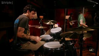 beabadobee cover