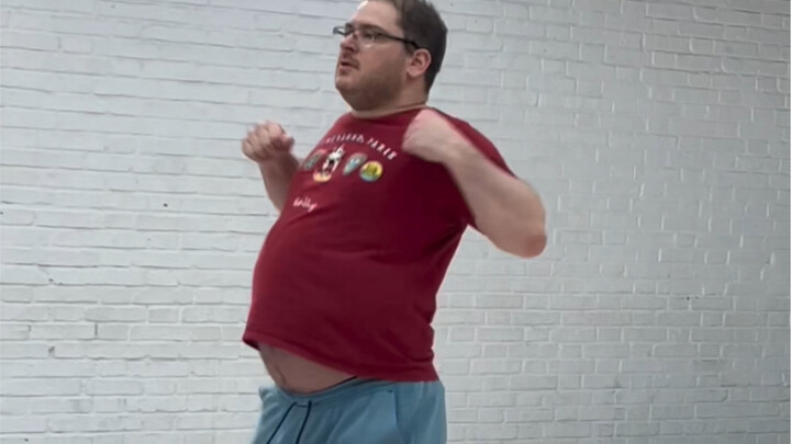 คิดว่าเขาซื่อสัตย์เหรอ? เจอสาวสวยก็เหมือนกัน ท่าเต้นฉางเอ๋อเนียนนุ่มของเมียตัวอ้วนมาแล้ว!