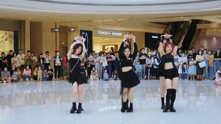 LE SSERAFIM-Fearless Sing-along Who Dances Hangzhou Station 16th Road Show Pembuatan Film Langsung