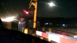 Railfans palang kereta ijo malam hari