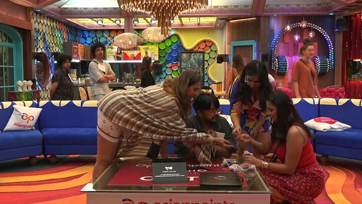Bigg_Boss_S01E20_BBBan_Day_19_DJ_Mouse_Sets_the_House_on_Fire_1080p