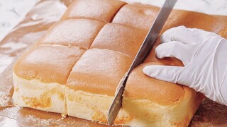 Kue keju lumer [kue keju meledak] yang populer di internet, sangat kenyal dan lembut, kejunya melimp