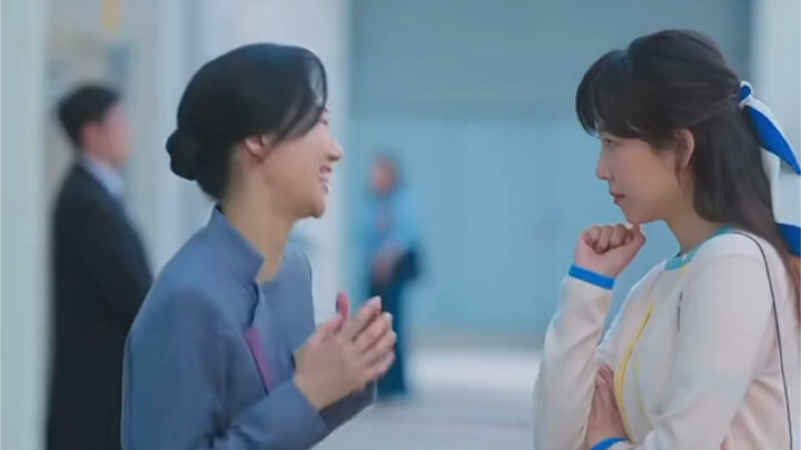 Guys, never randomly change your hairstyle on a date with a girl.