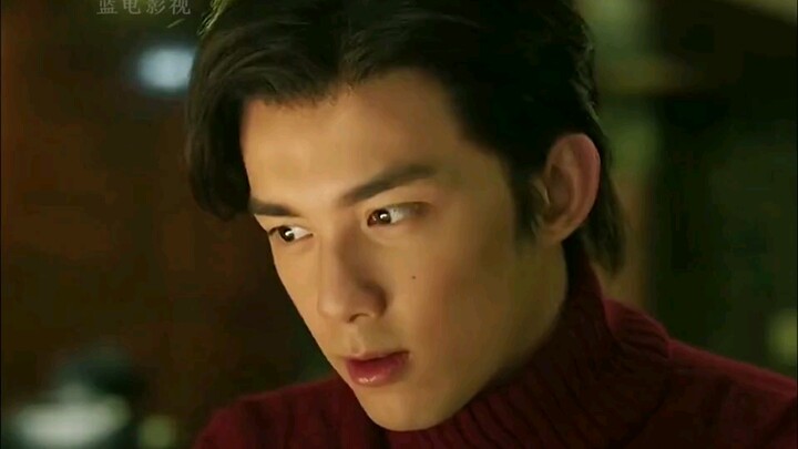 عندما انطلق الإبحار مع هبوب الرياح، توجّه الاثنان إلى منطقة أخرى لتسويق الحواسيب، لكن أداءهما في الم