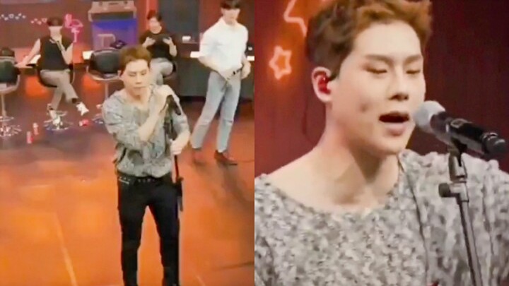 The Black Mamba was caught and steeped in liquor—rappers, please don’t push yourselves to sing high 