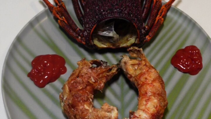 Chấm chút tương cà, tôm hùm mà ăn như gà rán!