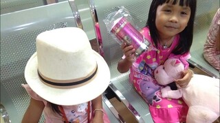 วันเด็กพาเด็กๆไปฝากตังค์เอากระปุกออมสินฟรีค่ะ