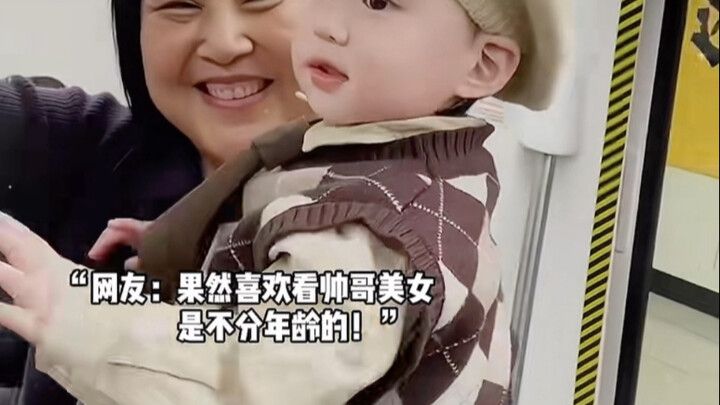 "Momen-momen menggemaskan anak-anak kecil yang bikin hati meleleh!"