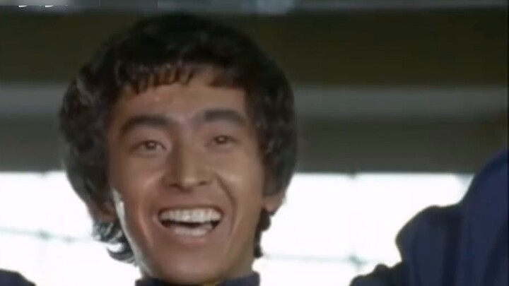 [Special Photo Talk] ตลกร้ายหลุดวงอีกแล้วเหรอ? ถู่เฉา หยุน เสี่ยวกุ้ย