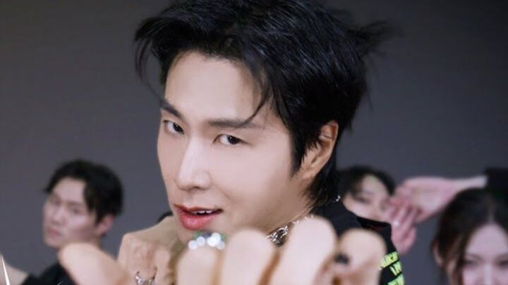 Versi tari "Stretch" oleh Jung Yunho resmi dirilis!