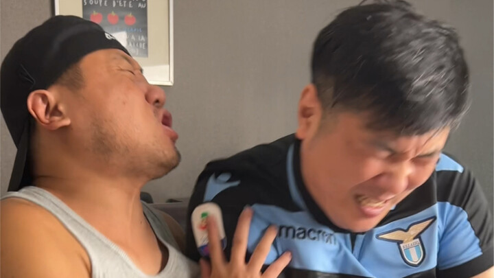 Children's Song Performance: Daughter's Love