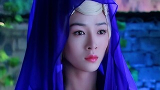 当年你一袭蓝衣银发走来，沦为N番女配也惊艳绝伦，这样的颜值怎么不火呢？