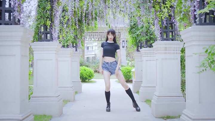 【Mitang】A little deer is running wildly~A big deer is coming towards you