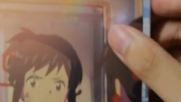 Oh no, this crappy book is selling for 99? (Your Name Official Storyboard)